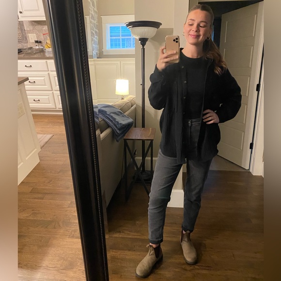 Meet your Posher, Jaden - Picture 6 of 16